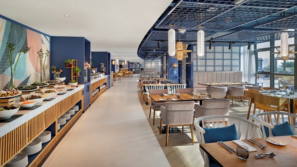 Royal Escapes - NH Collection Dubai The Palm photo 6